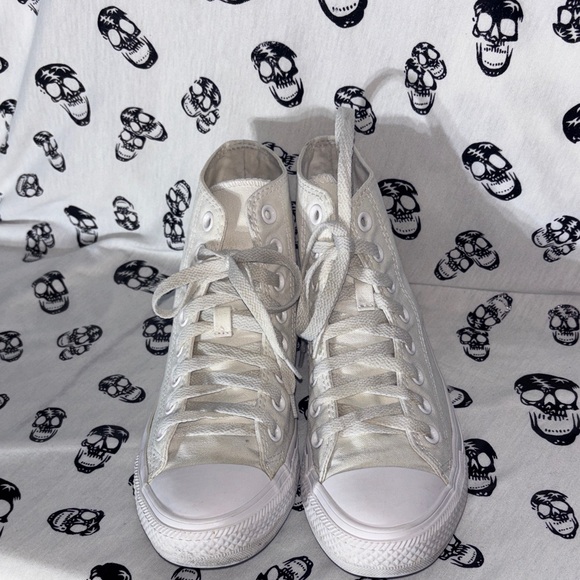 Converse White High-Top Sneakers - Picture 4 of 8